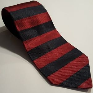 Amherst and Brock Made In Italy Silk Necktie 57x4